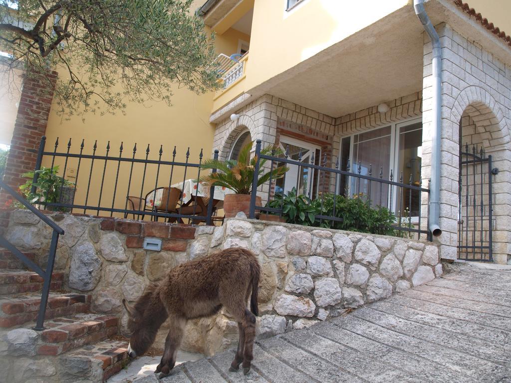 Apartments Dumicic Supetarska Draga Habitación foto